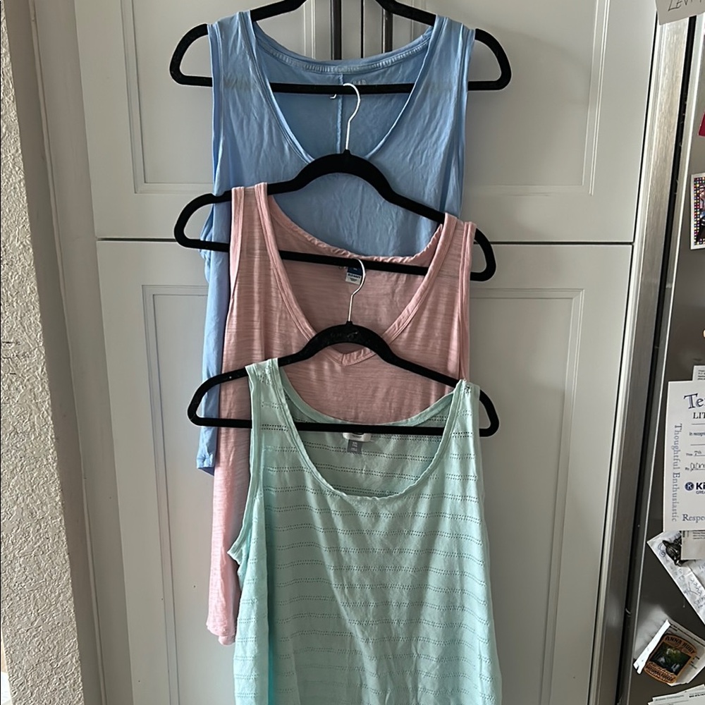 Women's Sleeveless Tops - Blue, Pink, and Mint ( box C)